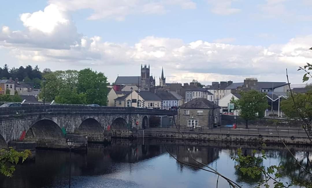 Bridge House Villa Carrick on Shannon Eksteriør billede